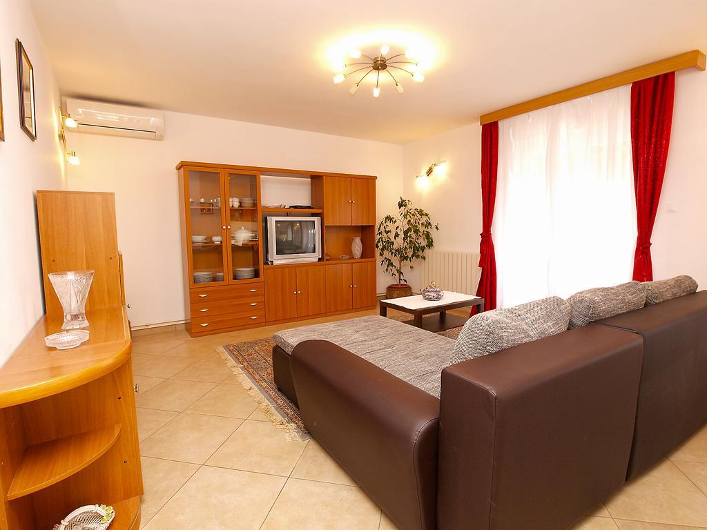 Apartments Munida 734 เมดูลิน ภายนอก รูปภาพ